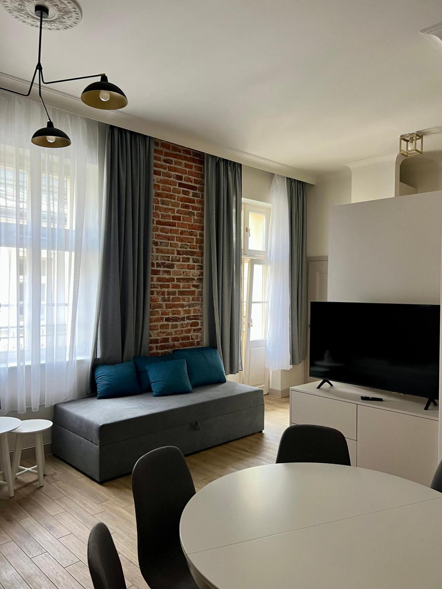 Sebastiana Street Luxury Apartment Krasków Exterior foto
